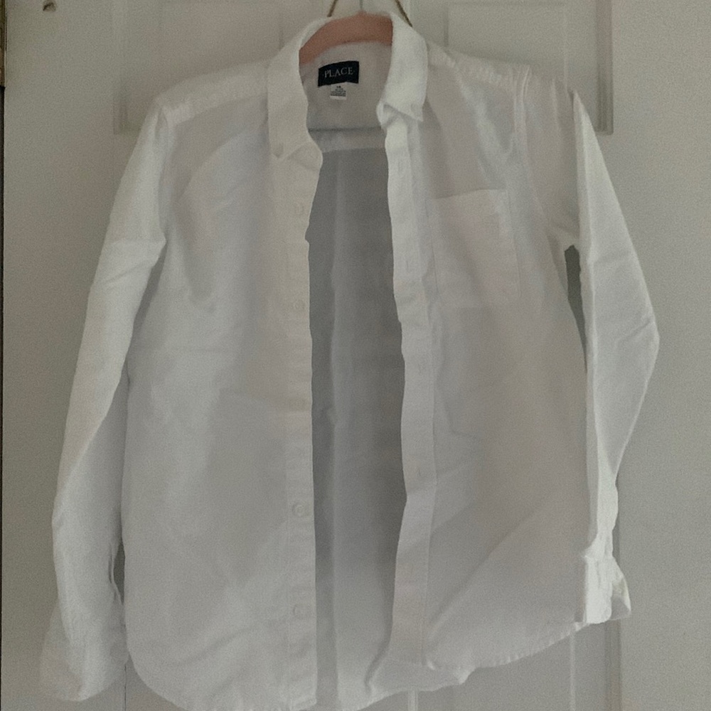 PLACE white button down shirt